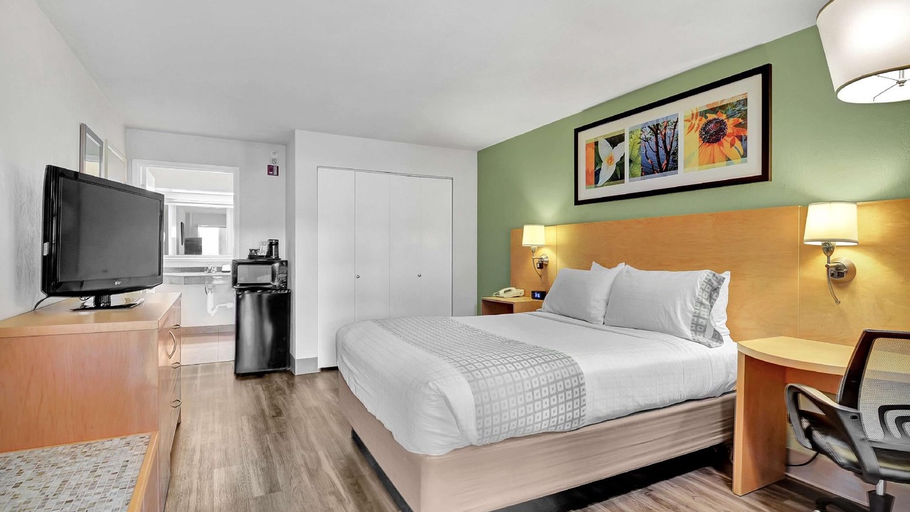 Photo of Bedroom in Northgate