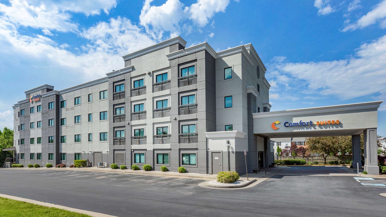 Photo of Buildings in Leesburg