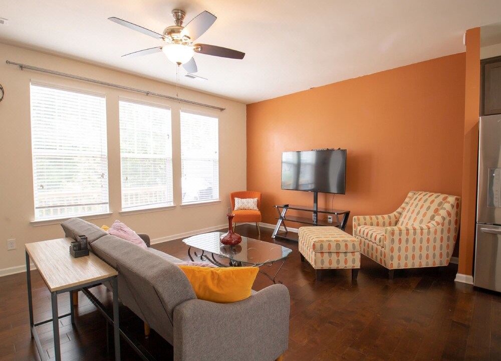 Photo of Livingroom in Sharonbrook