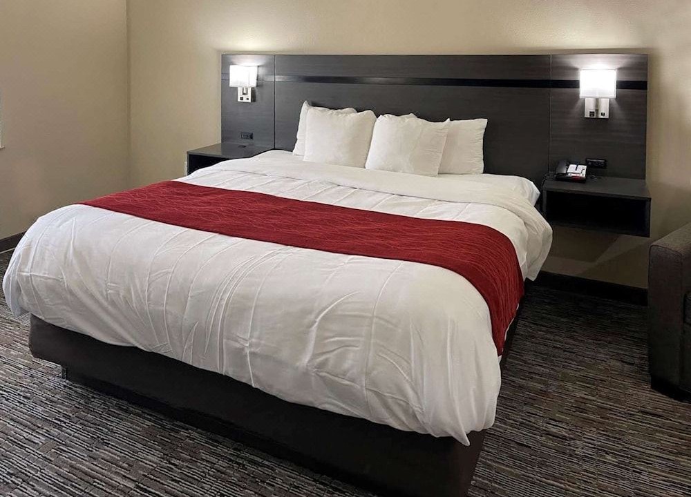 Photo of Bedroom in Orange