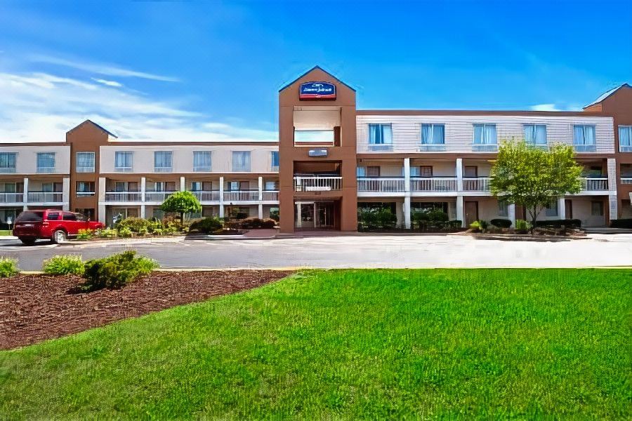 Photo of Buildings in Romulus