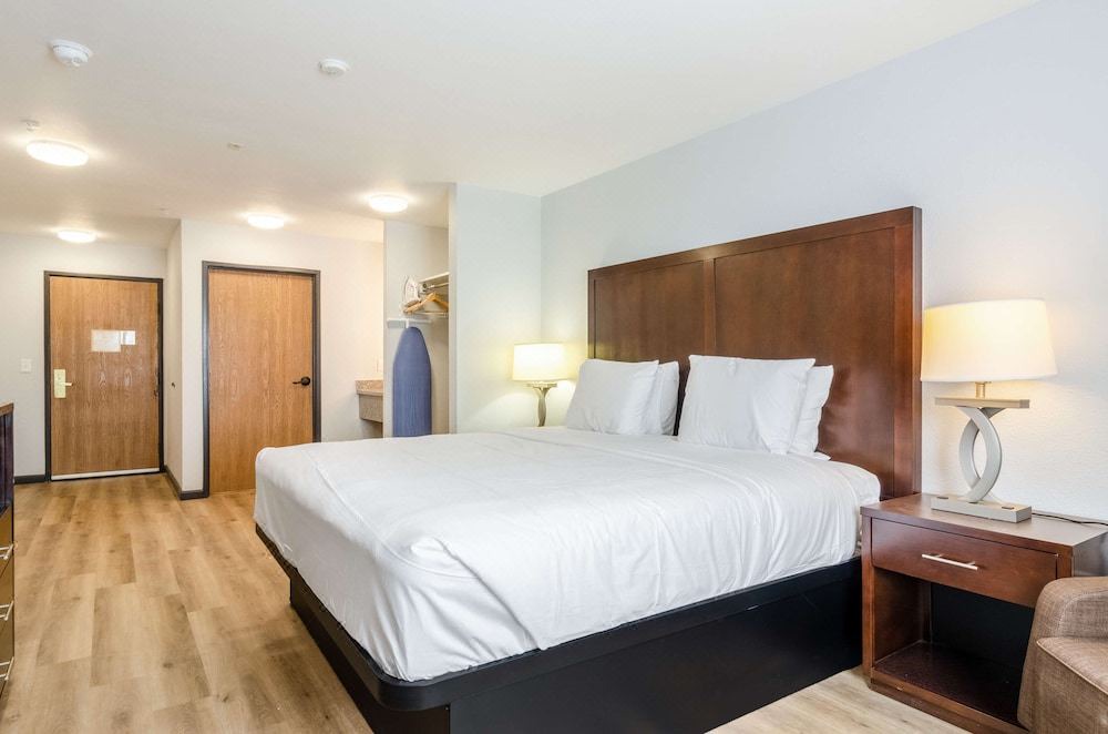 Photo of Bedroom in Des Moines