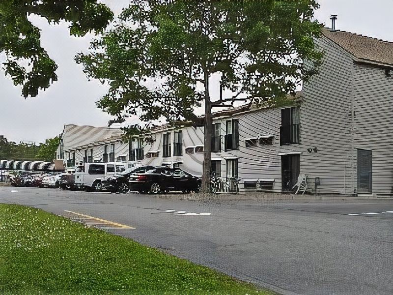 Photo of Buildings in West Yarmouth