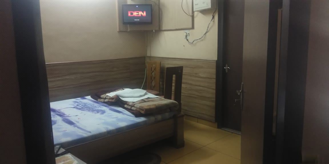Photo of Bedroom in Charbagh