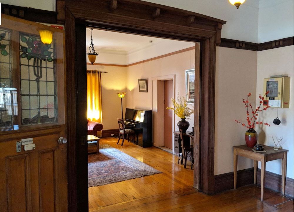 Photo of Livingroom in Burwood