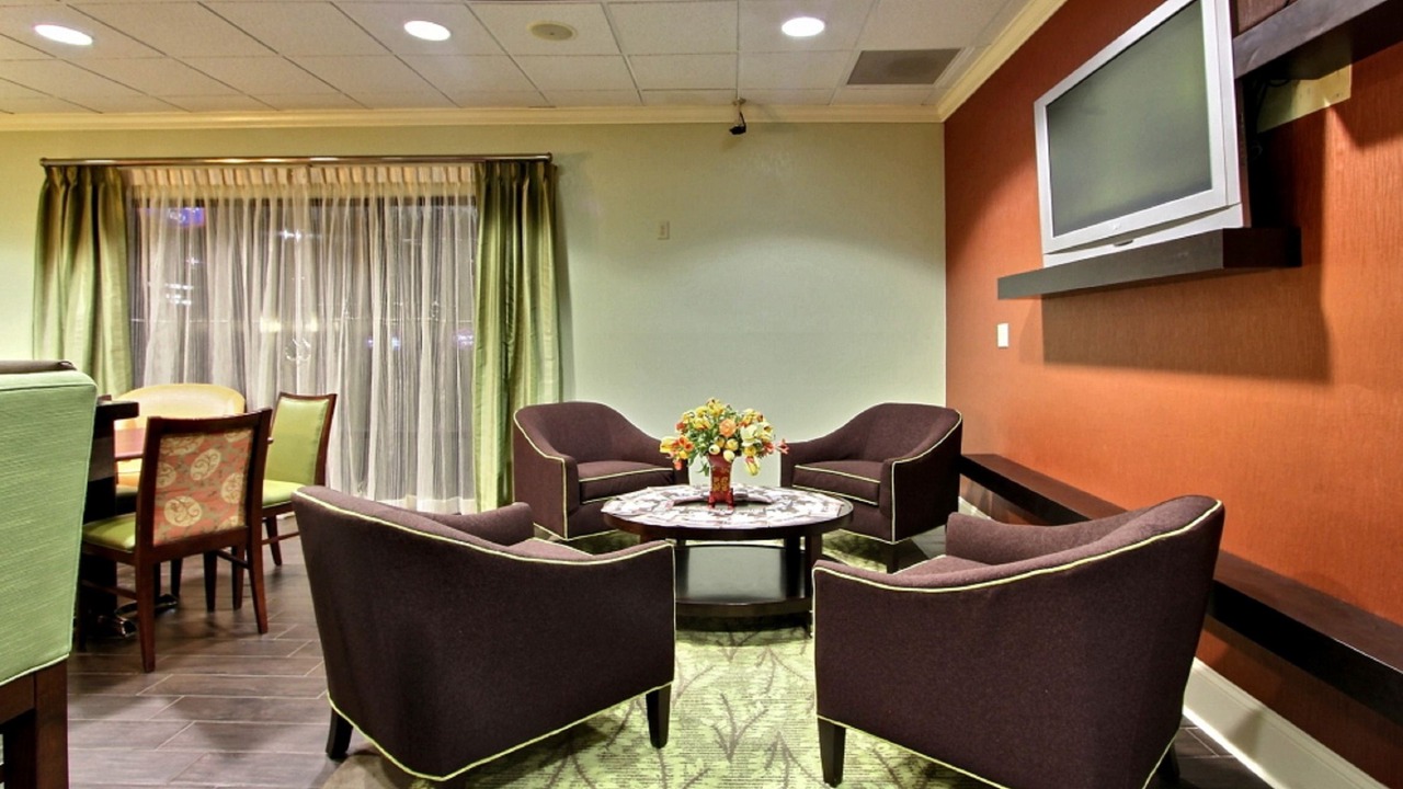 Photo of Livingroom in Richmond Hill