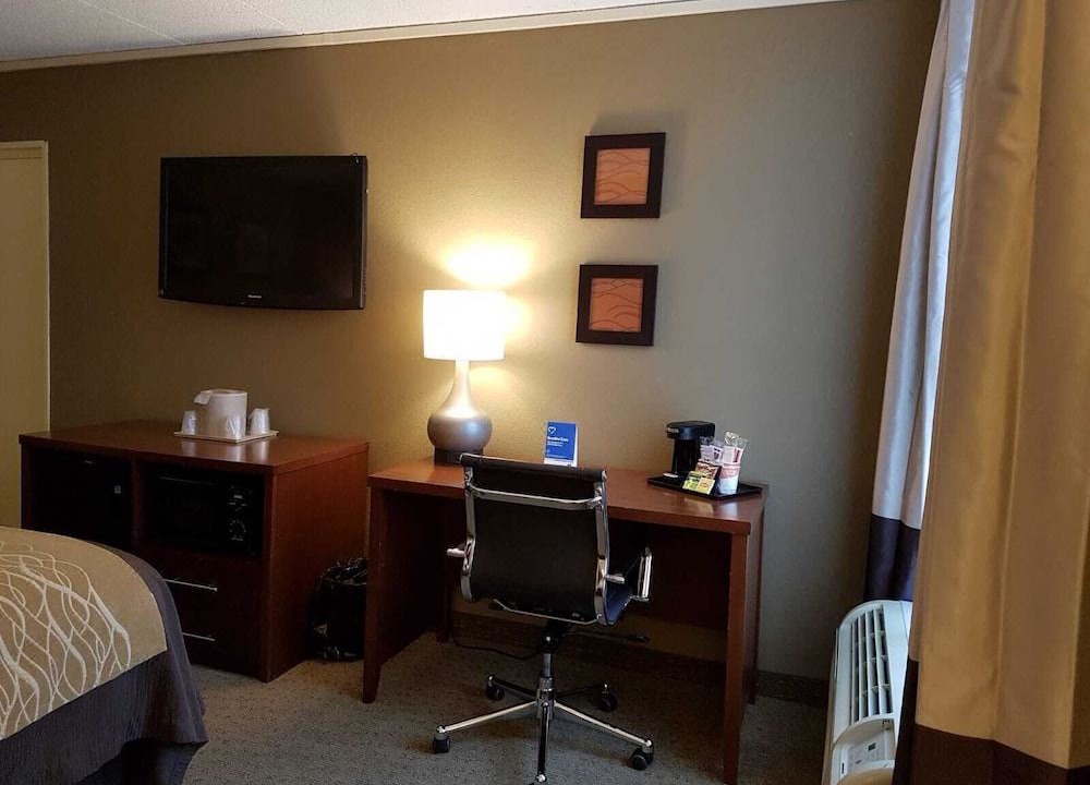 Photo of Livingroom in Wethersfield