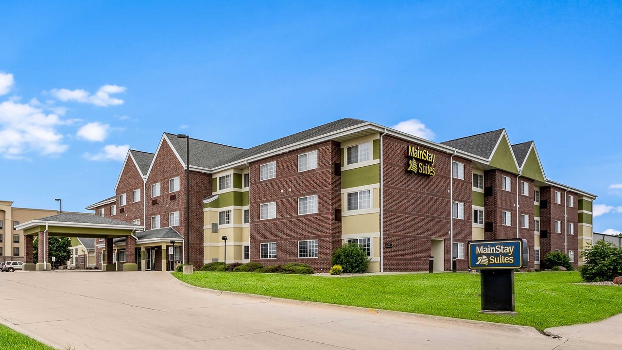 Photo of Buildings in Cedar Rapids