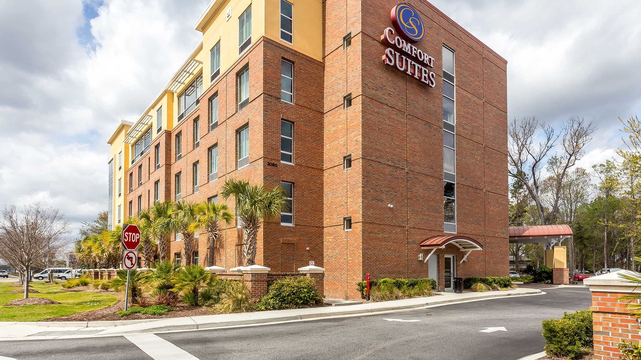 Photo of Buildings in West Ashley