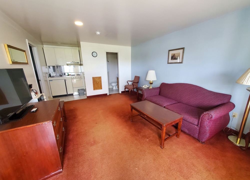 Photo of Livingroom in Groton