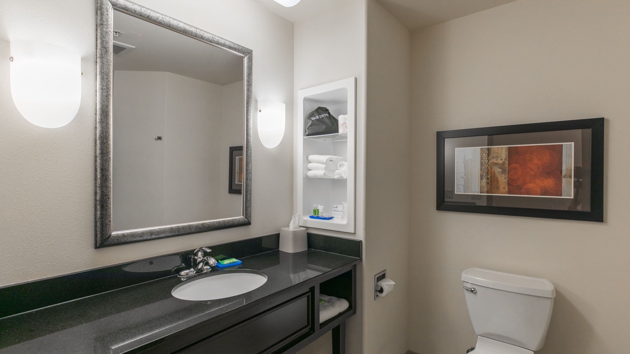 Photo of Bathroom in Quail Creek
