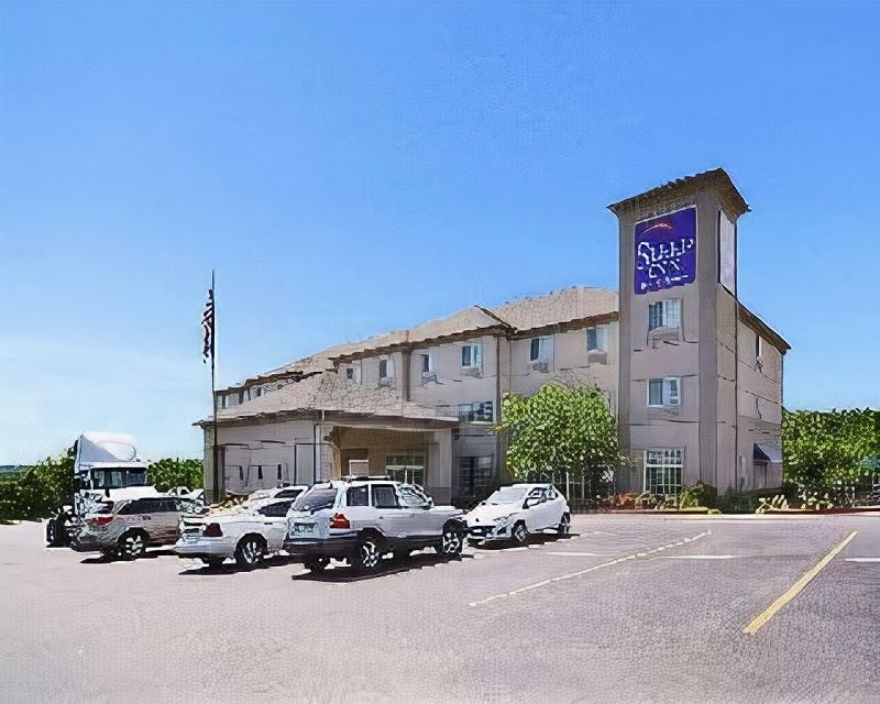 Photo of Buildings in Camdenton