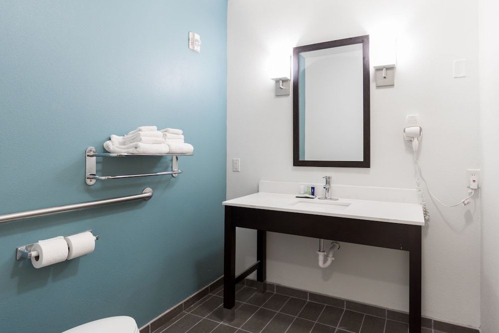 Photo of Bathroom in Washington