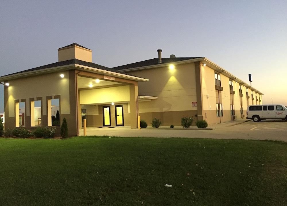 Photo of Buildings in Morton