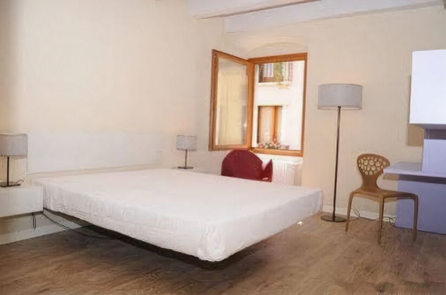 Photo of Bedroom in Old Town