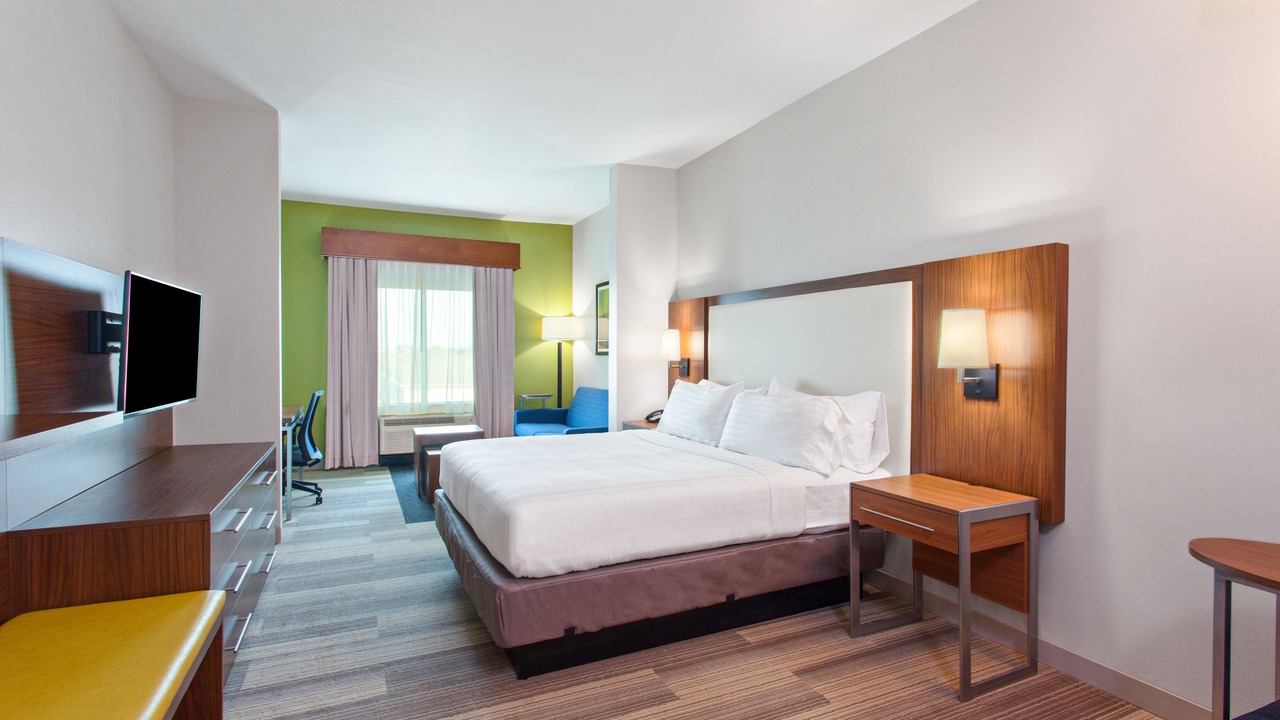 Photo of Bedroom in Braeswood Place