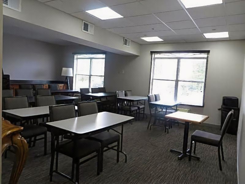 Photo of Livingroom in Camp Springs