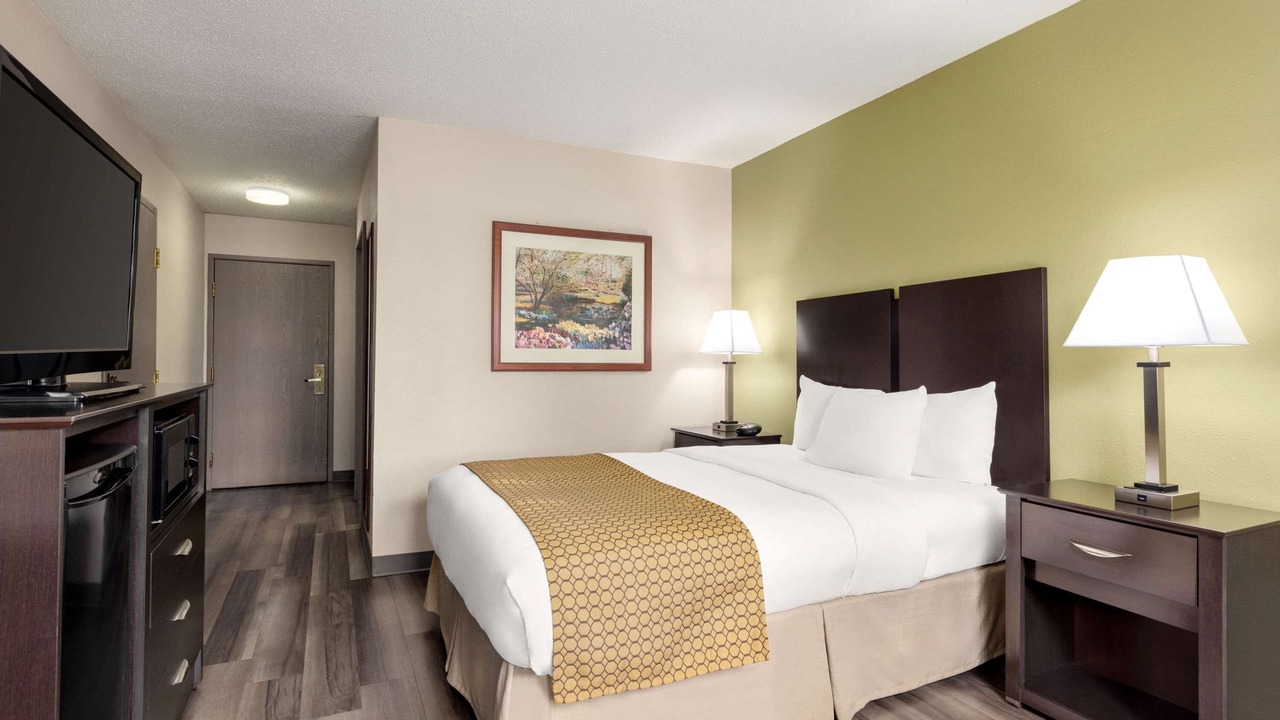 Photo of Bedroom in Monroe