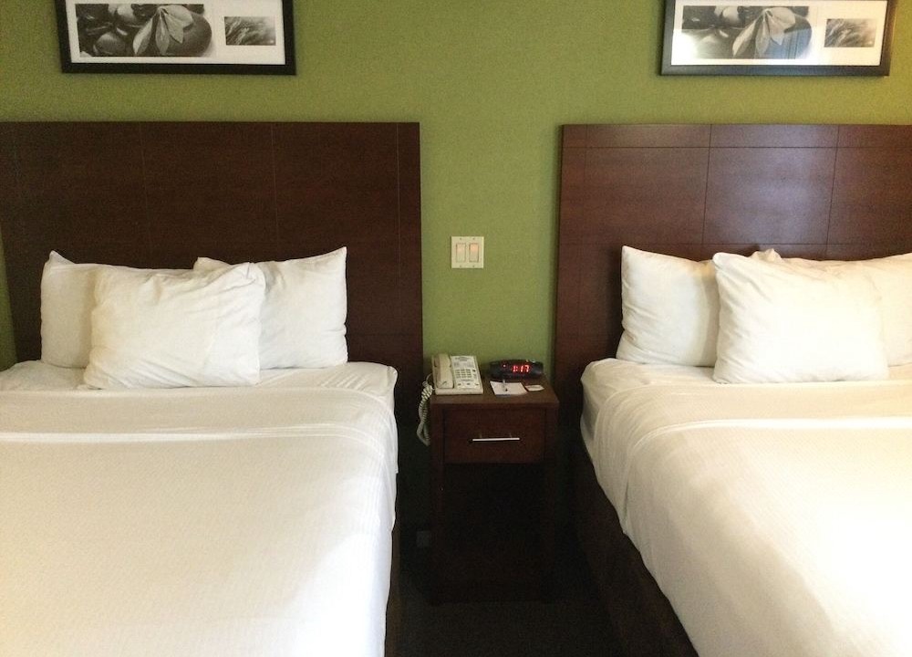 Photo of Bedroom in Flat Rock