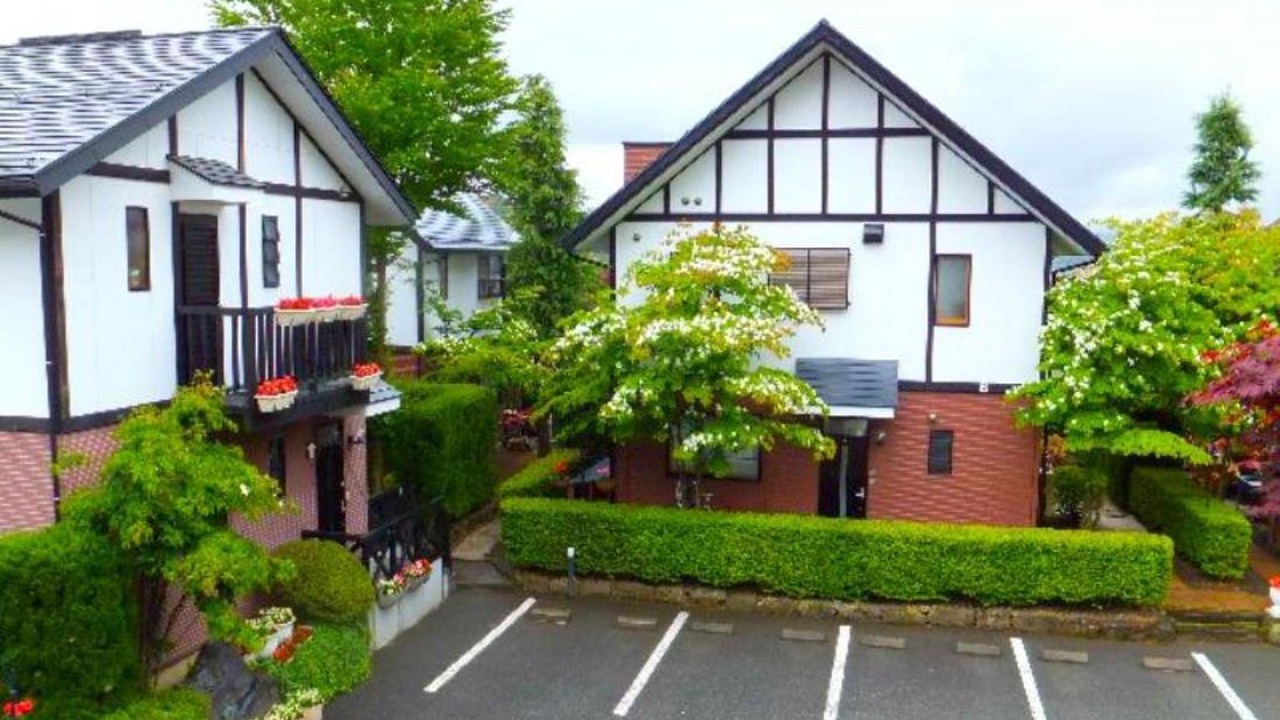 Photo of Buildings in Fujikawaguchiko