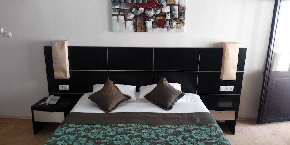 Photo of Bedroom in Cinarcik