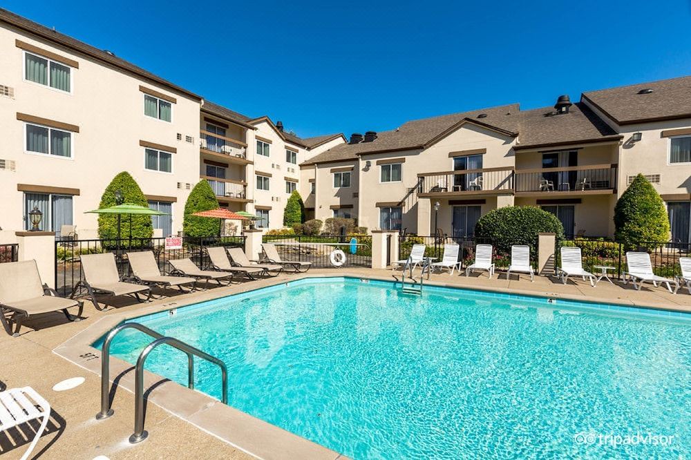 Photo of Outdoor in Merry Oaks