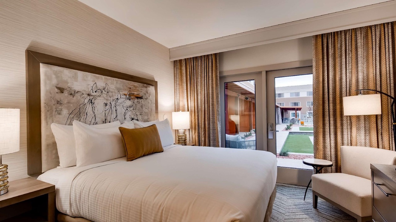 Photo of Bedroom in Edwards Business Park