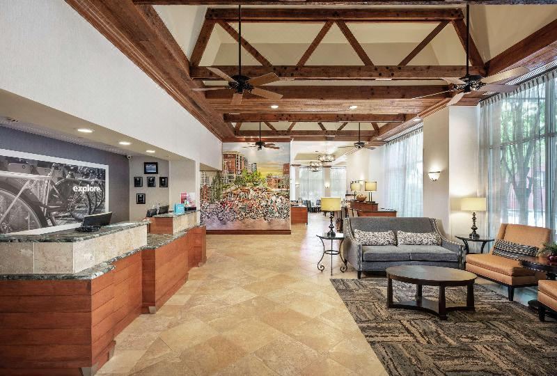 Photo of Livingroom in Greenville Downtown