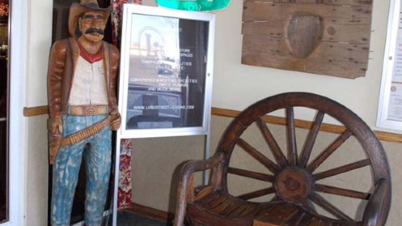 Photo of Livingroom in Amargosa Valley