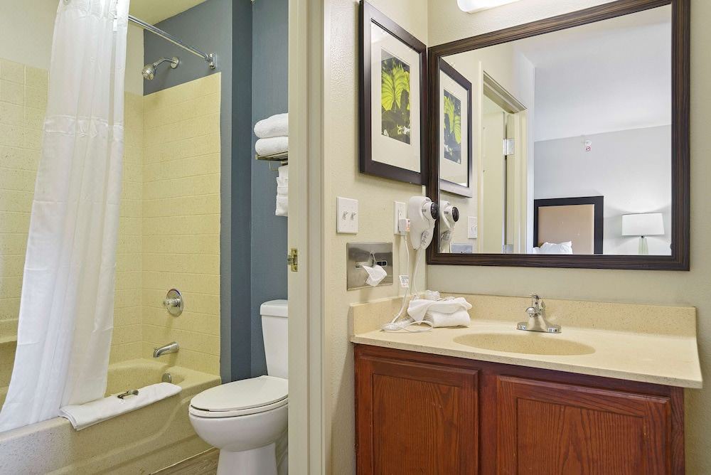 Photo of Bathroom in Lenexa