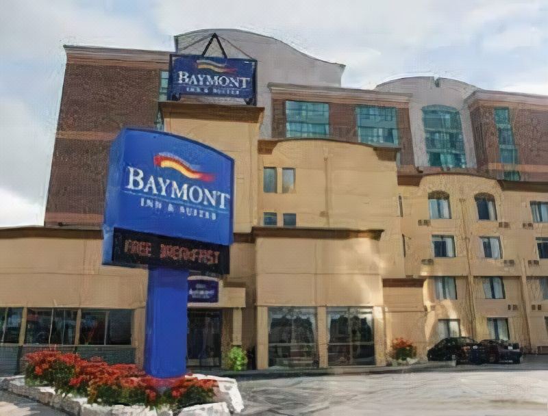 Photo of Buildings in Fallsview
