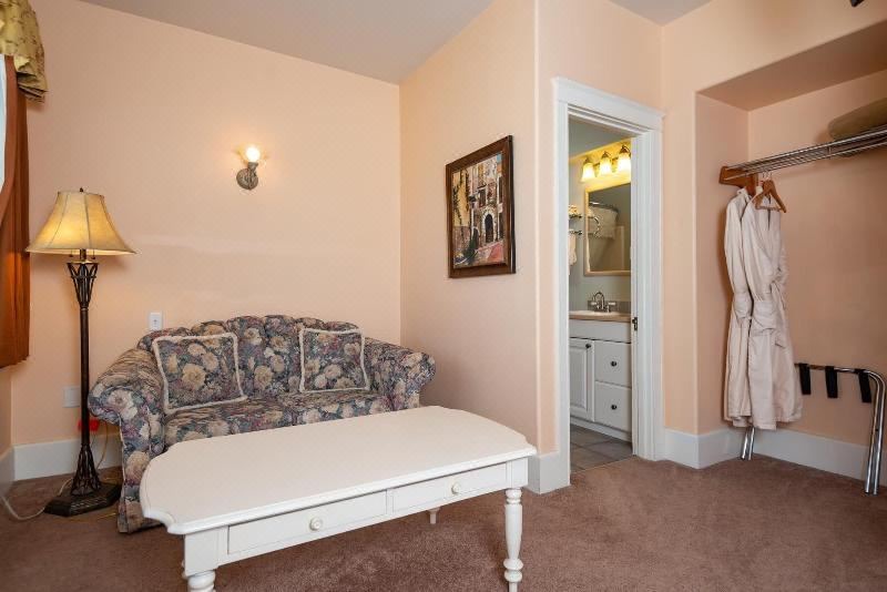 Photo of Bedroom in Condon