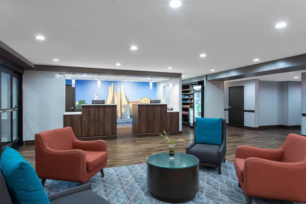 Photo of Livingroom in Lafayette