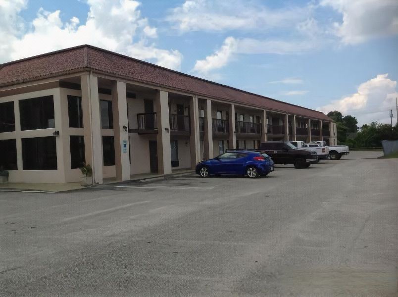 Photo of Buildings in Clinton