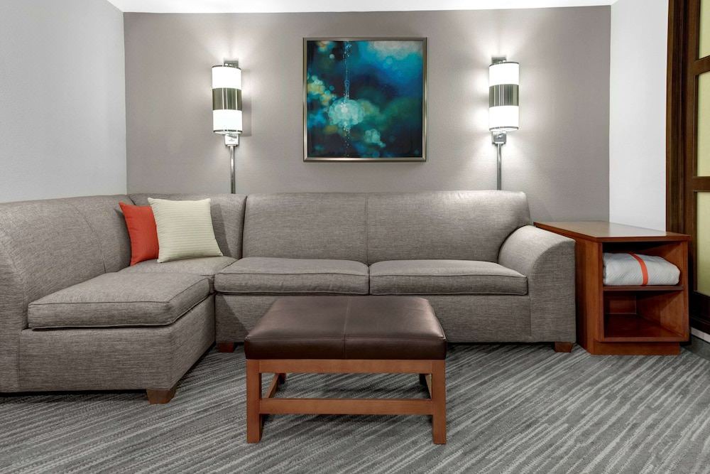 Photo of Livingroom in Auburn Hills