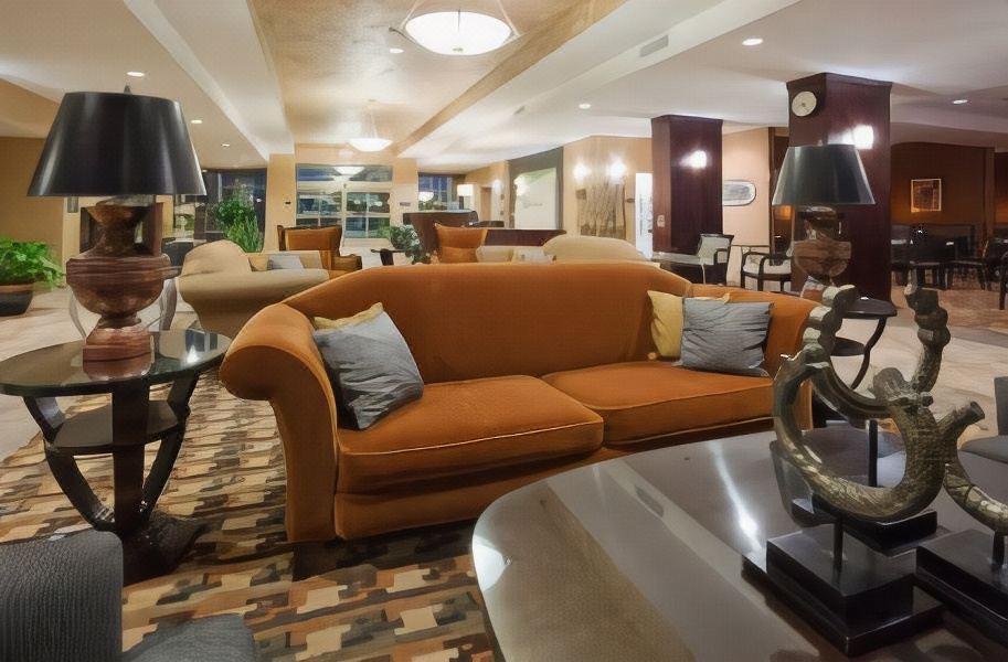 Photo of Livingroom in Ashwaubenon