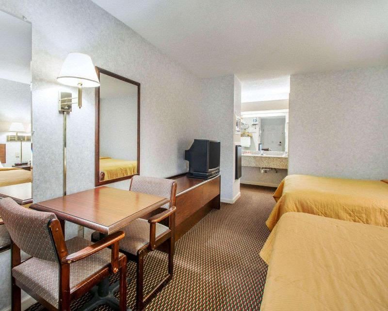 Photo of Livingroom in Troy