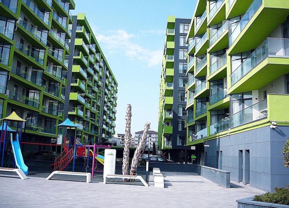 Photo of Buildings in Mamaia-Sat