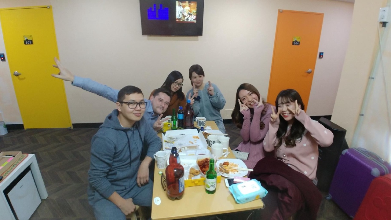 Photo of Human In Picture in Busanjin