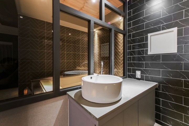 Photo of Bathroom in Ussambang