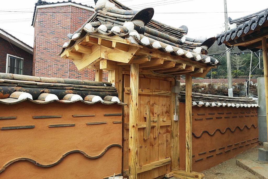 Photo of Buildings in Chungmu