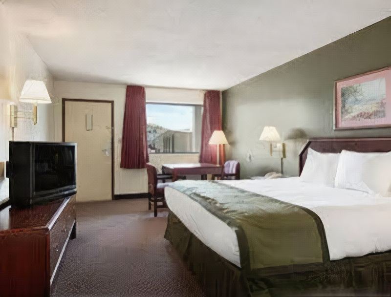 Photo of Bedroom in Hannibal