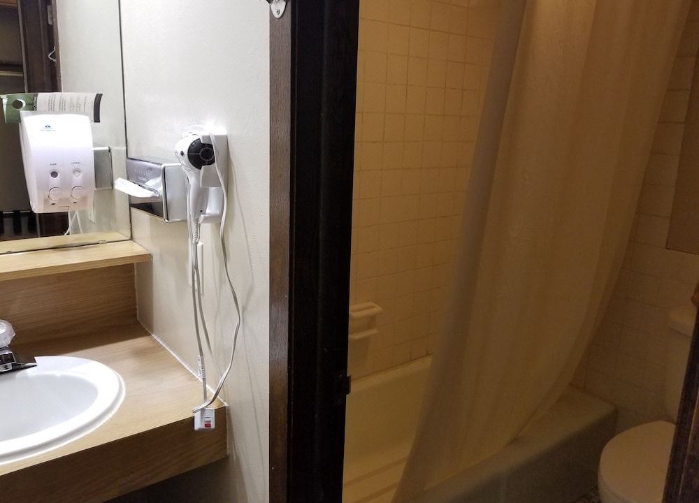 Photo of Bathroom in Hinckley