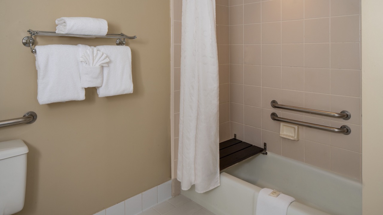 Photo of Bathroom in Survey Creek