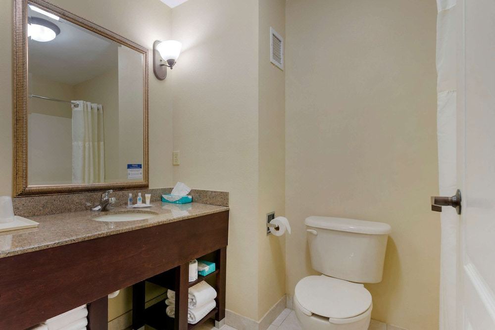 Photo of Bathroom in Port Wentworth