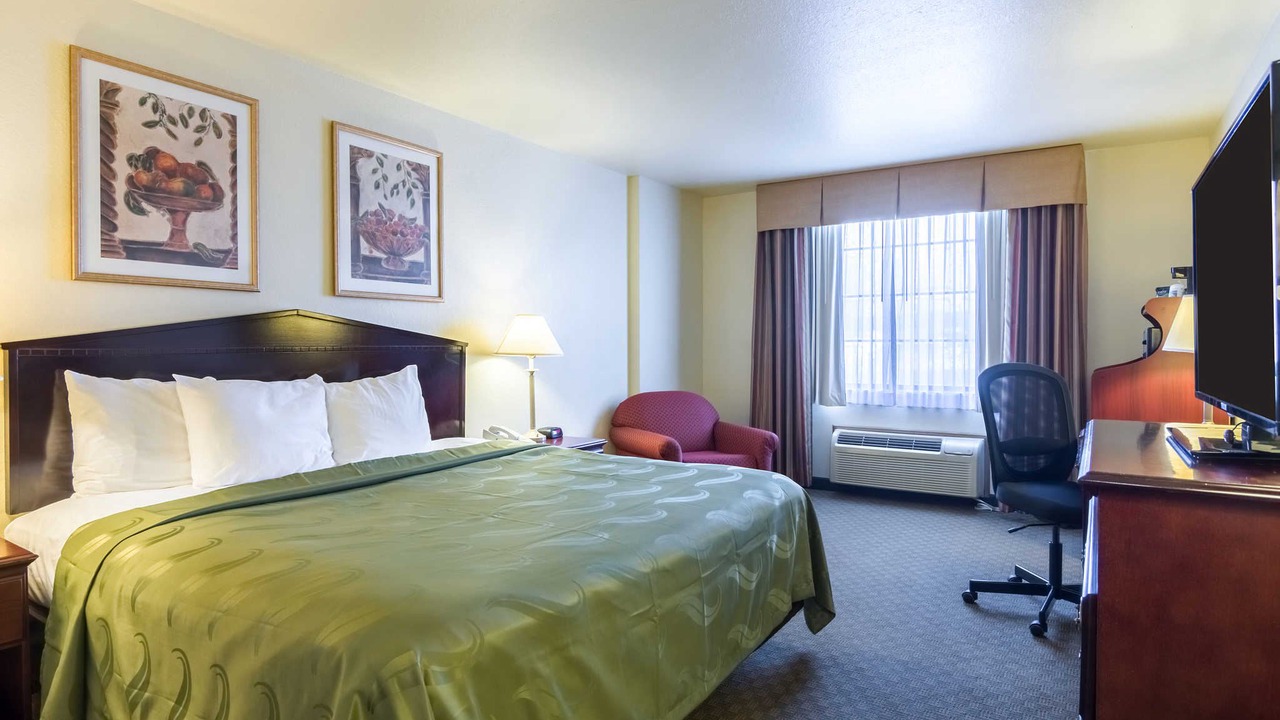 Photo of Bedroom in Alma