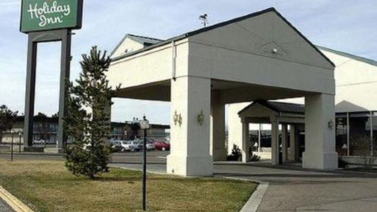 Photo of Buildings in Ontario