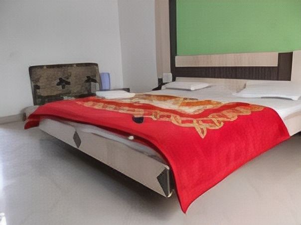 Photo of Bedroom in Pachmarhi