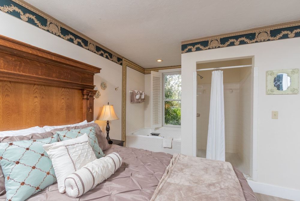 Photo of Bedroom in Micanopy
