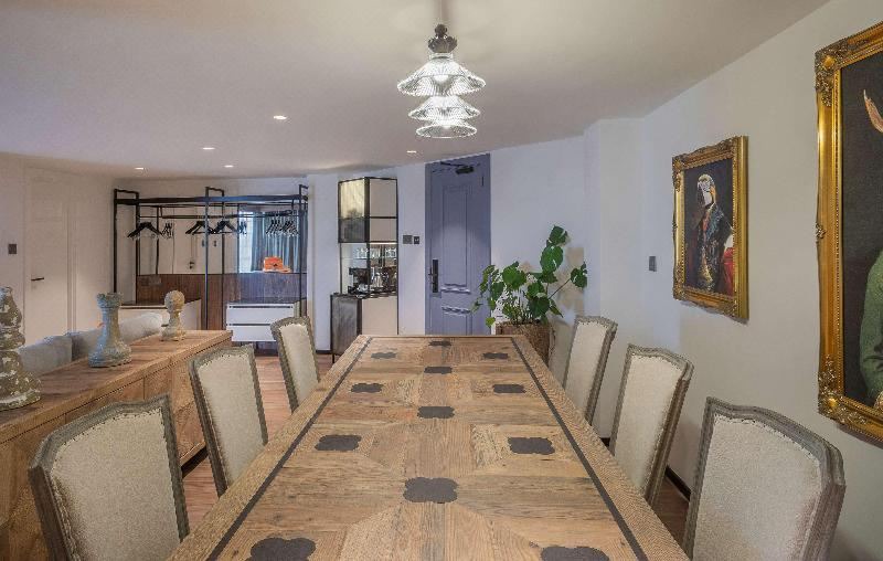 Photo of Livingroom in Euston